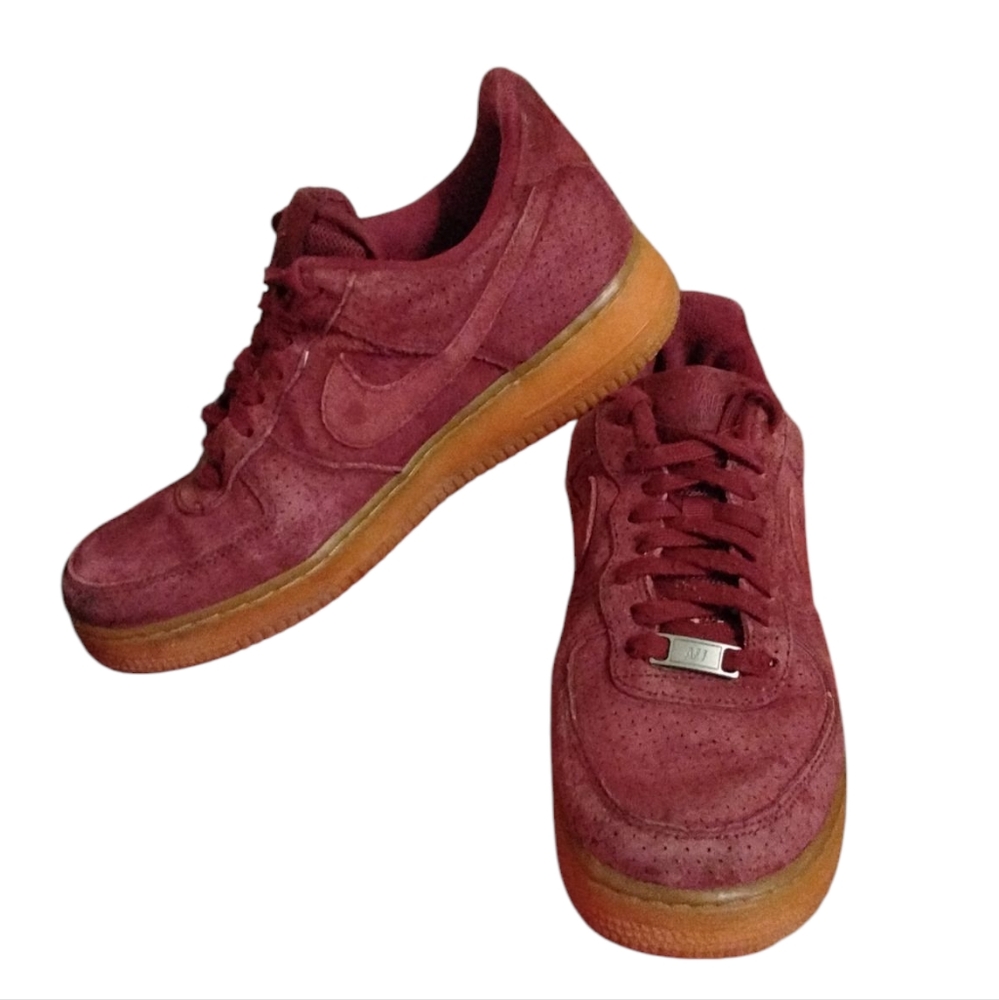 Women's Burgundy Sneakers